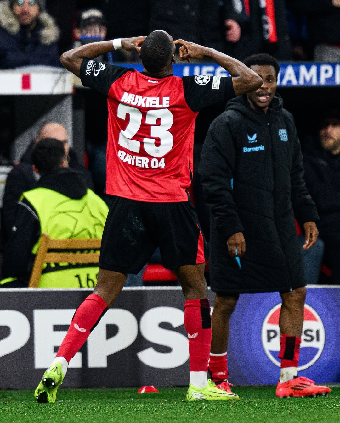 包含瑞士绝杀勒沃库森,库尔图瓦带队取胜的词条 包含瑞士绝杀勒沃库森,库尔图瓦带队取胜的词条